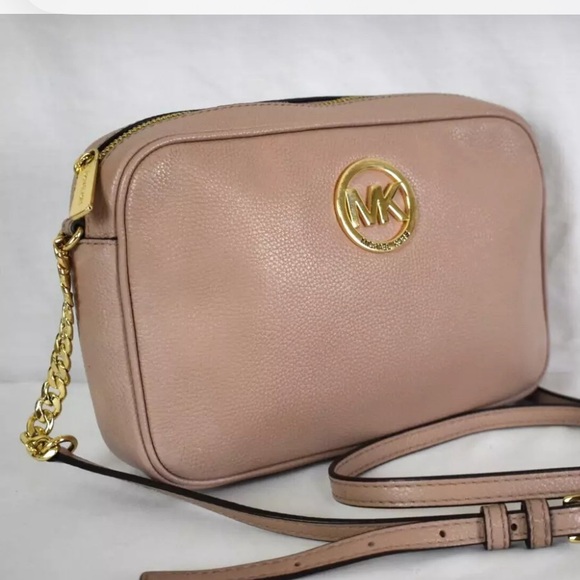 MICHAEL Michael Kors Handbags - Michael Mors Fulton large East West Leather Crossbody bag excellent condition